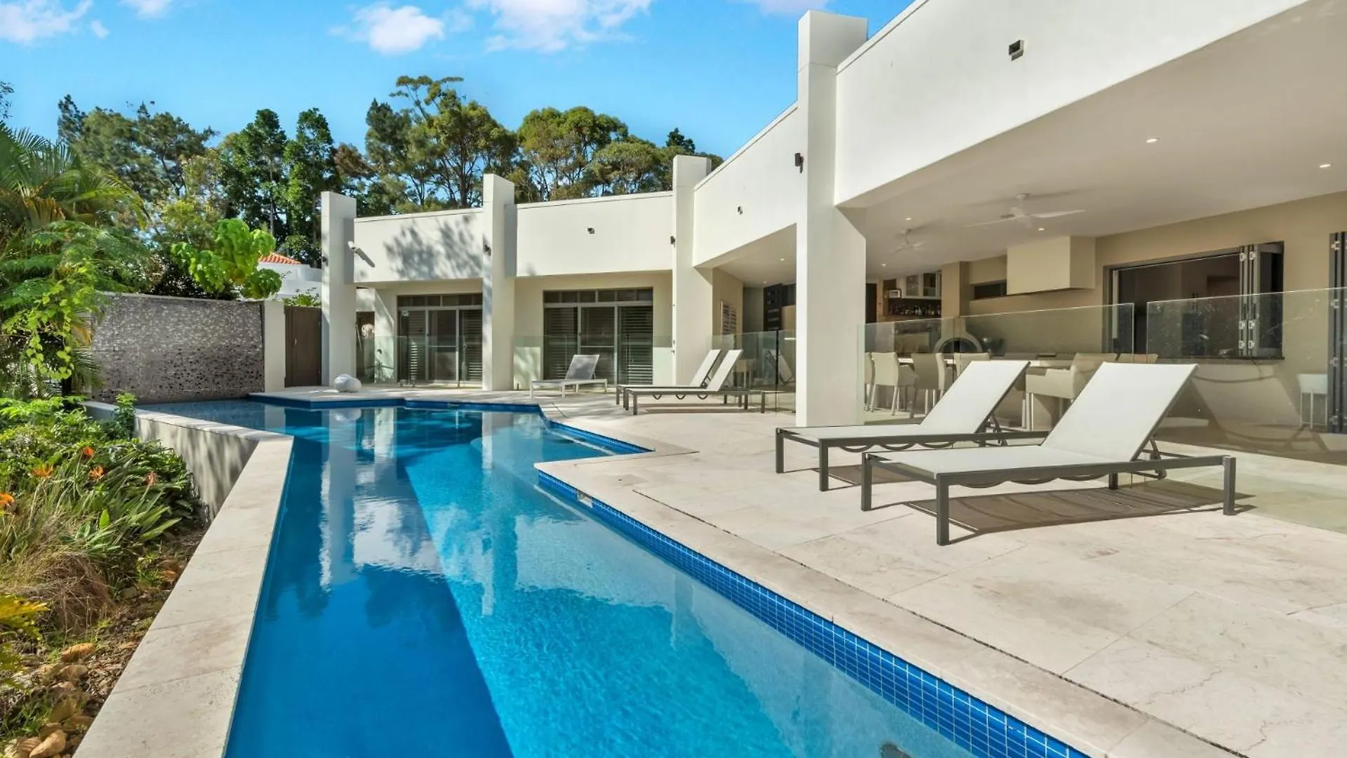 Villa 8 The Lakes Yaroomba