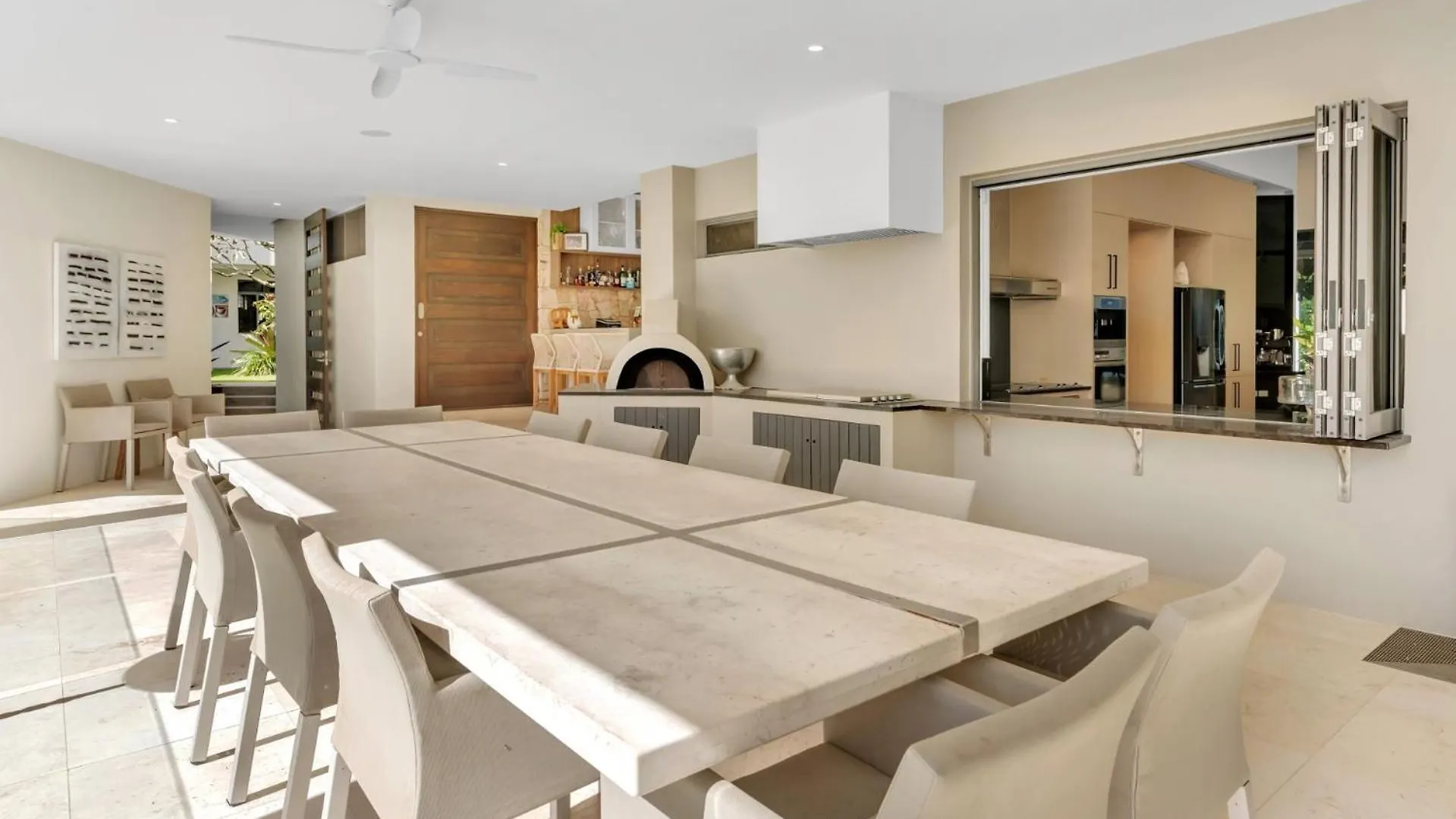 Villa 8 The Lakes Yaroomba Australia