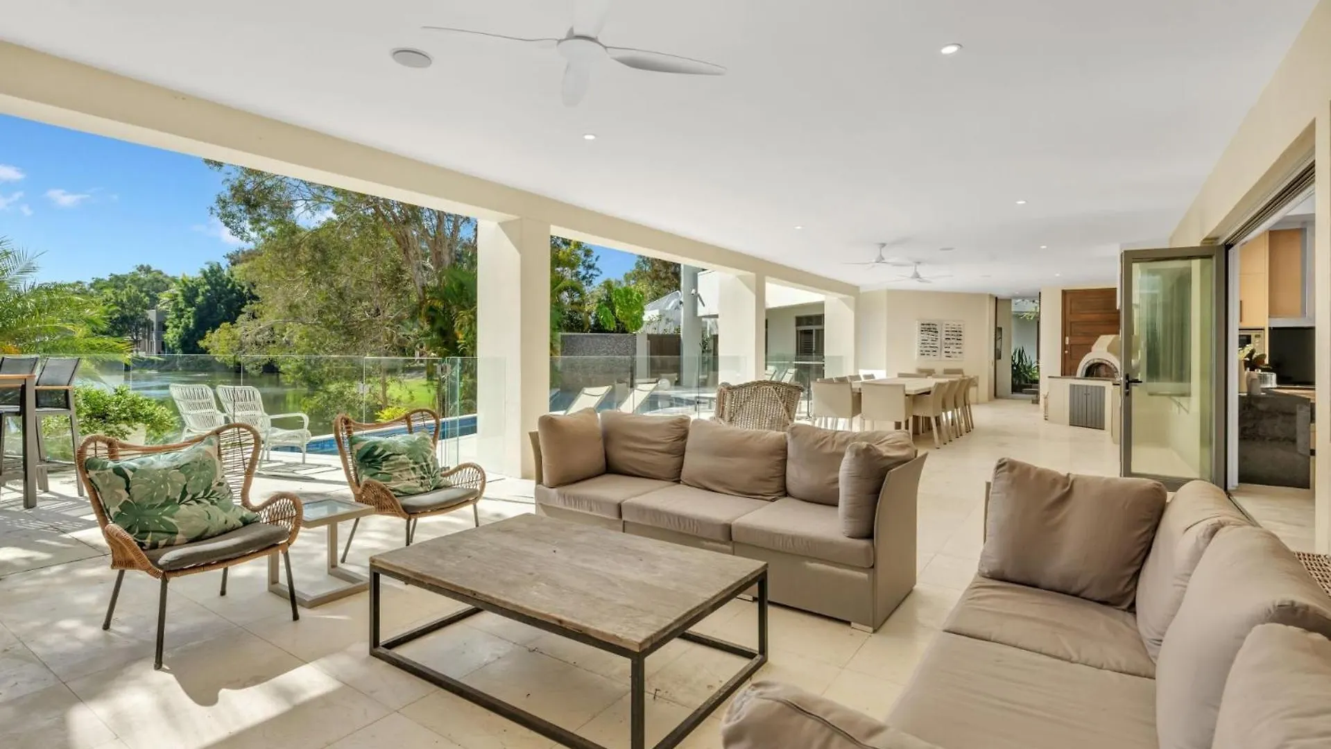Holiday home Villa 8 The Lakes Yaroomba